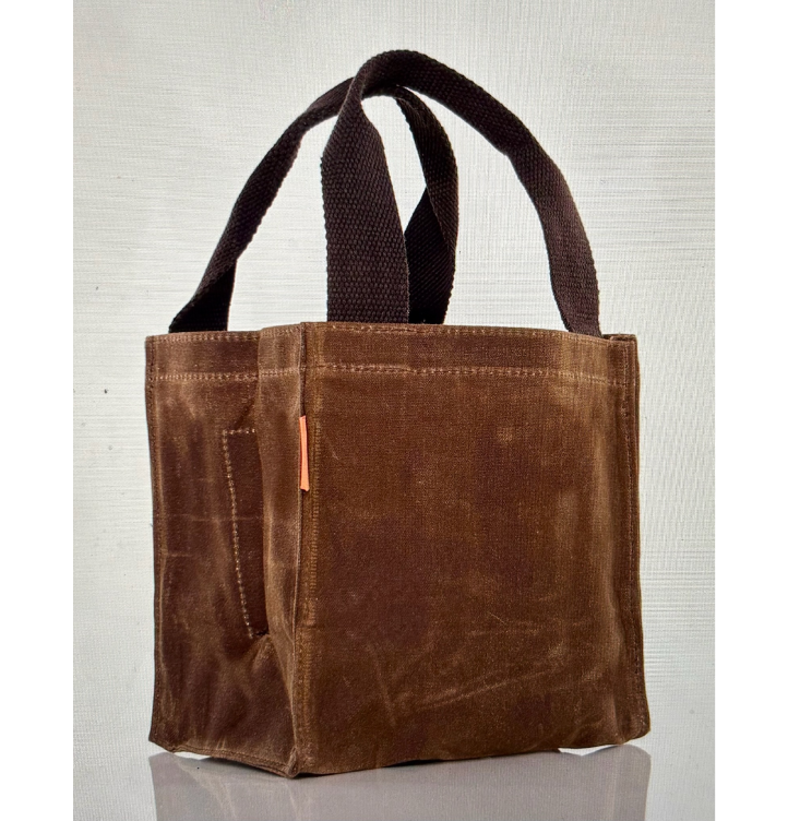 CB Station Beer Carrier