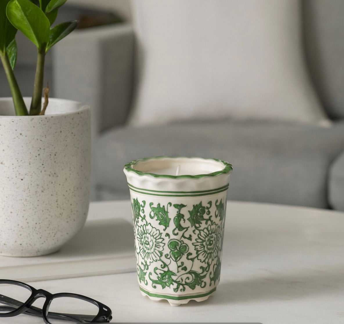 Sagebrook Home Fluted Chinoiserie Candle