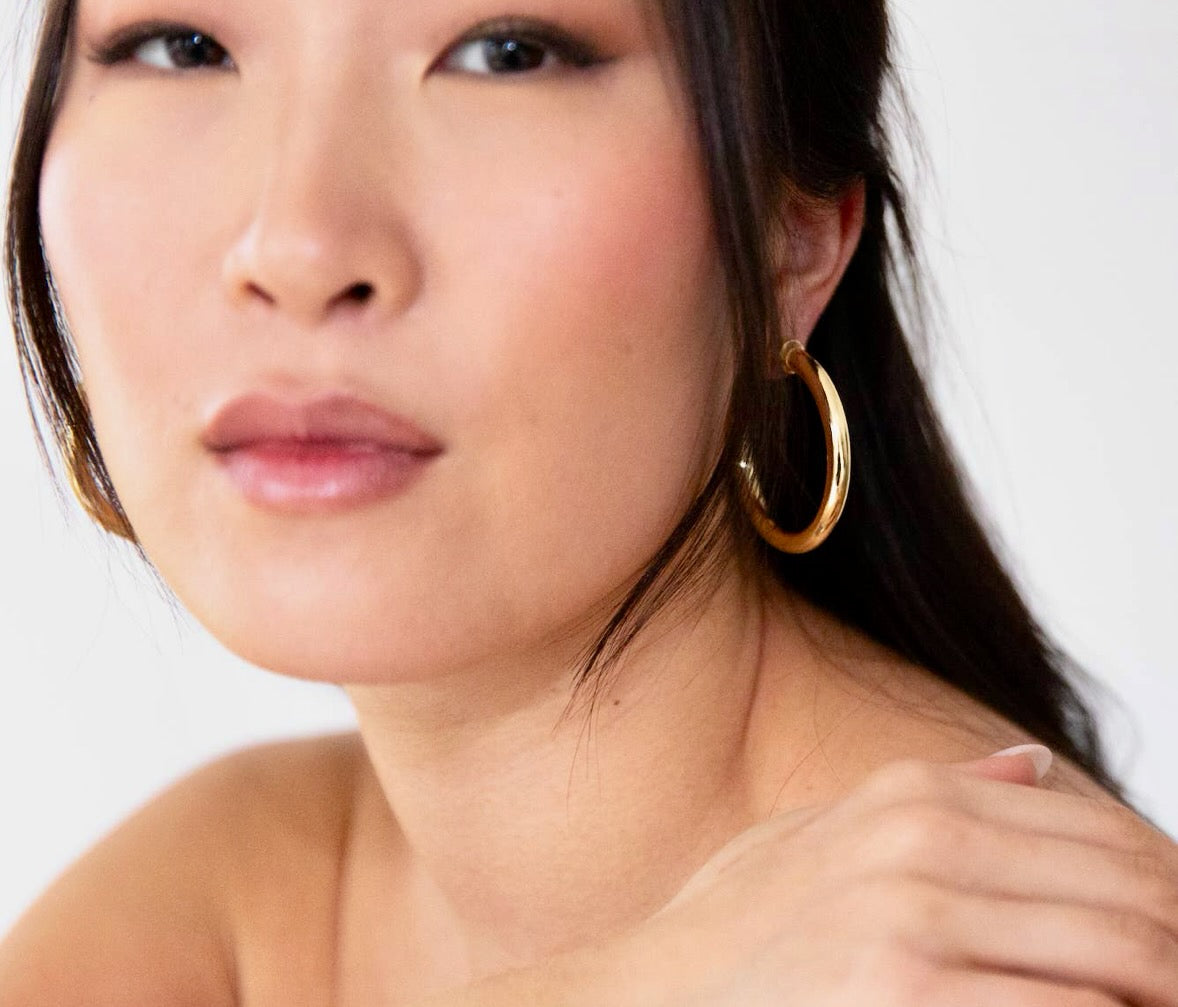 Hoo Hoops Large Hoop Earrings - Gold