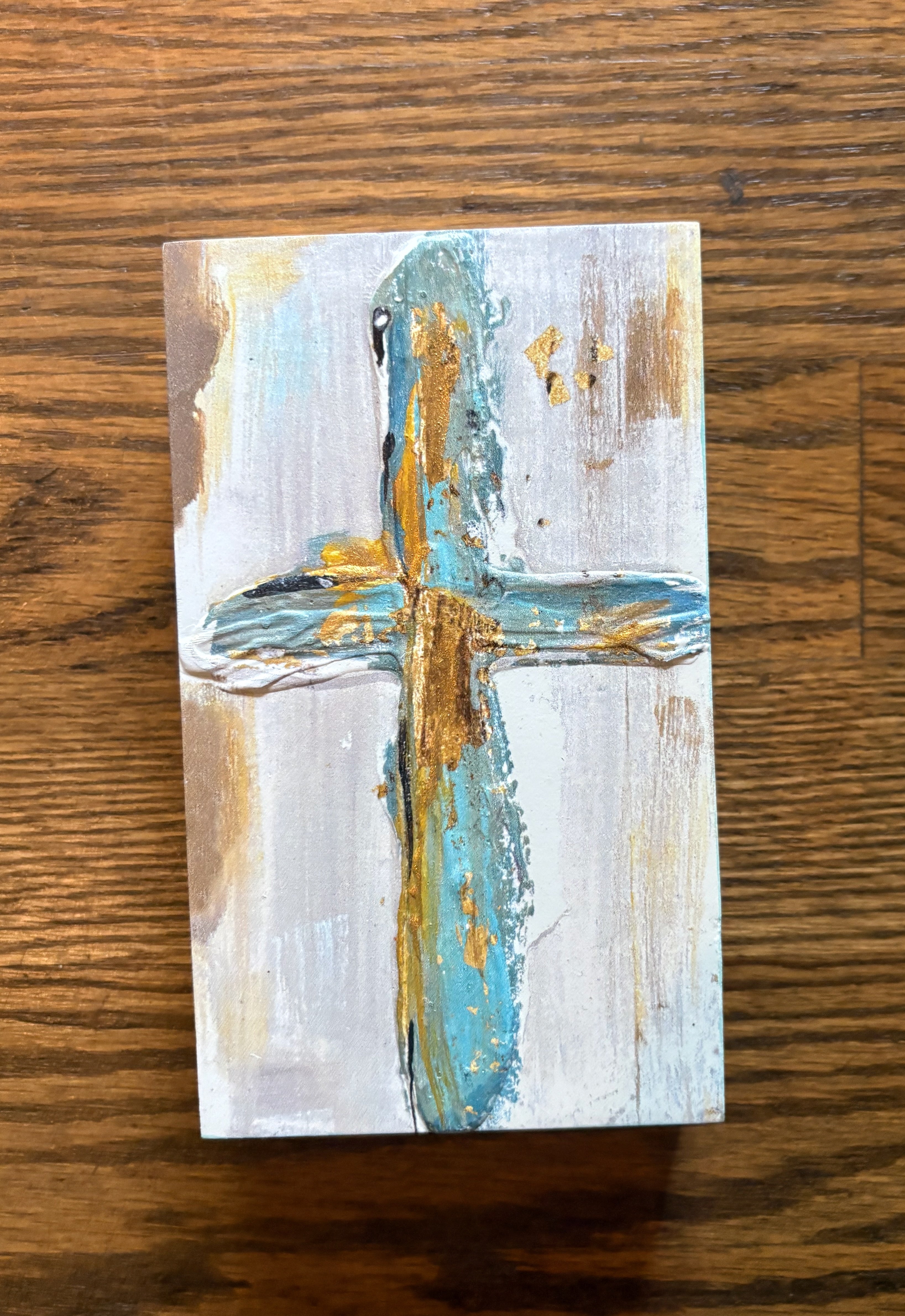 Glory Haus Gold Cross Wood Blocks